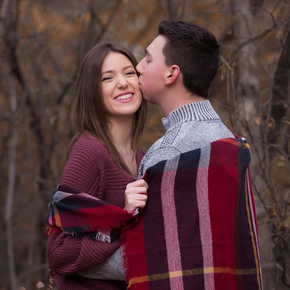 Meet your Posher, Rachel - Picture 3 of 4